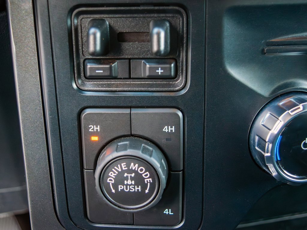 Used 2023 Ford F150 XLT w/ Equipment Group 302A High image 28