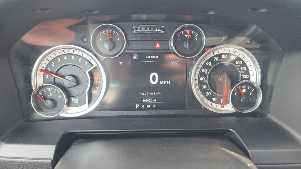 Used 2015 RAM 1500 Sport w/ Convenience Group RWD image 17