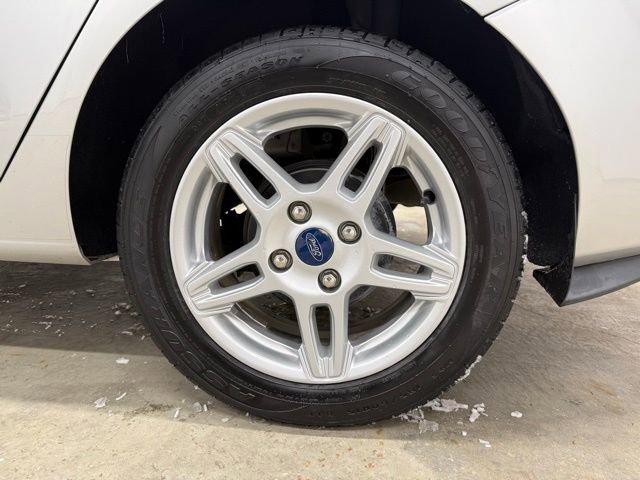 Used 2019 Ford Fiesta SE w/ Cold Weather Package image 23