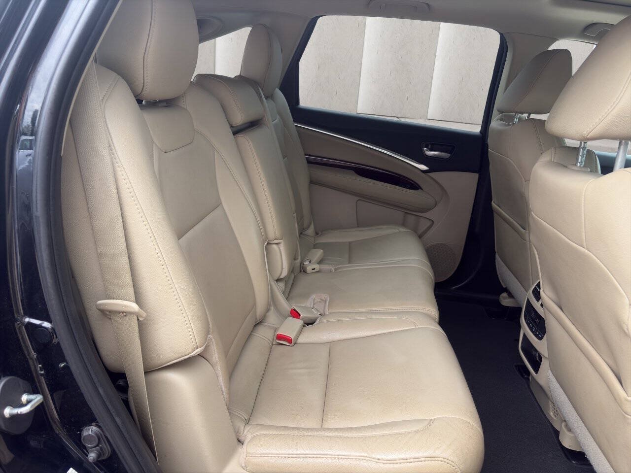Used 2016 Acura MDX w/ Technology Package AWD/4WD image 14