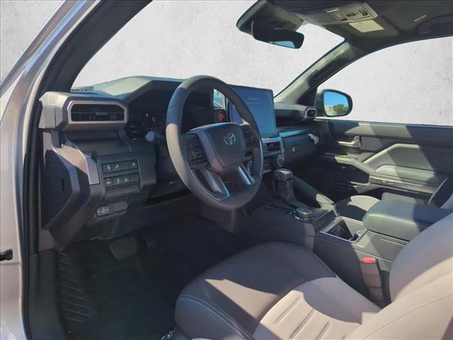 Certified 2025 Toyota Tacoma TRD Off-Road AWD/4WD image 14