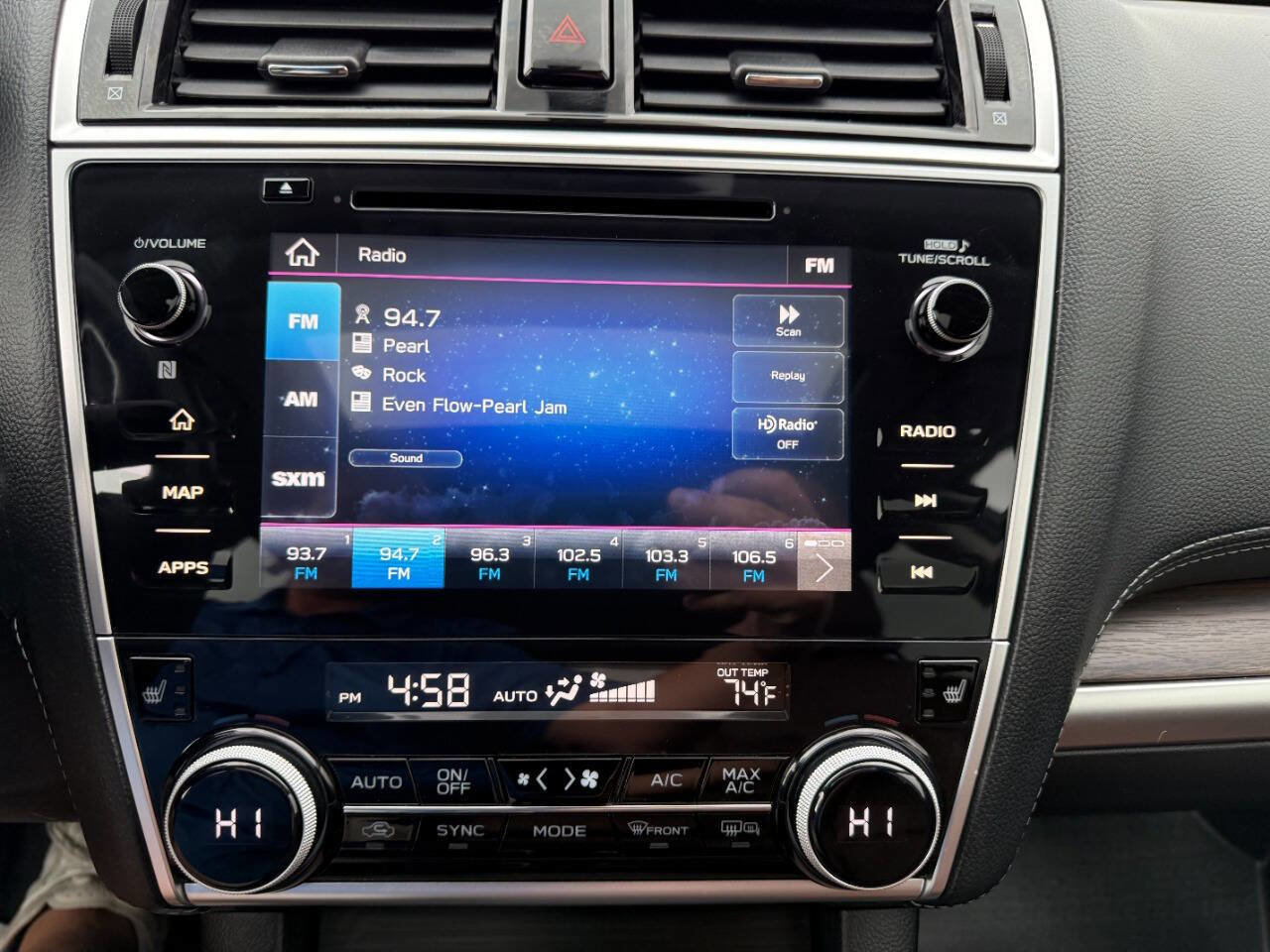 Used 2019 Subaru Outback 3.6R Touring image 14