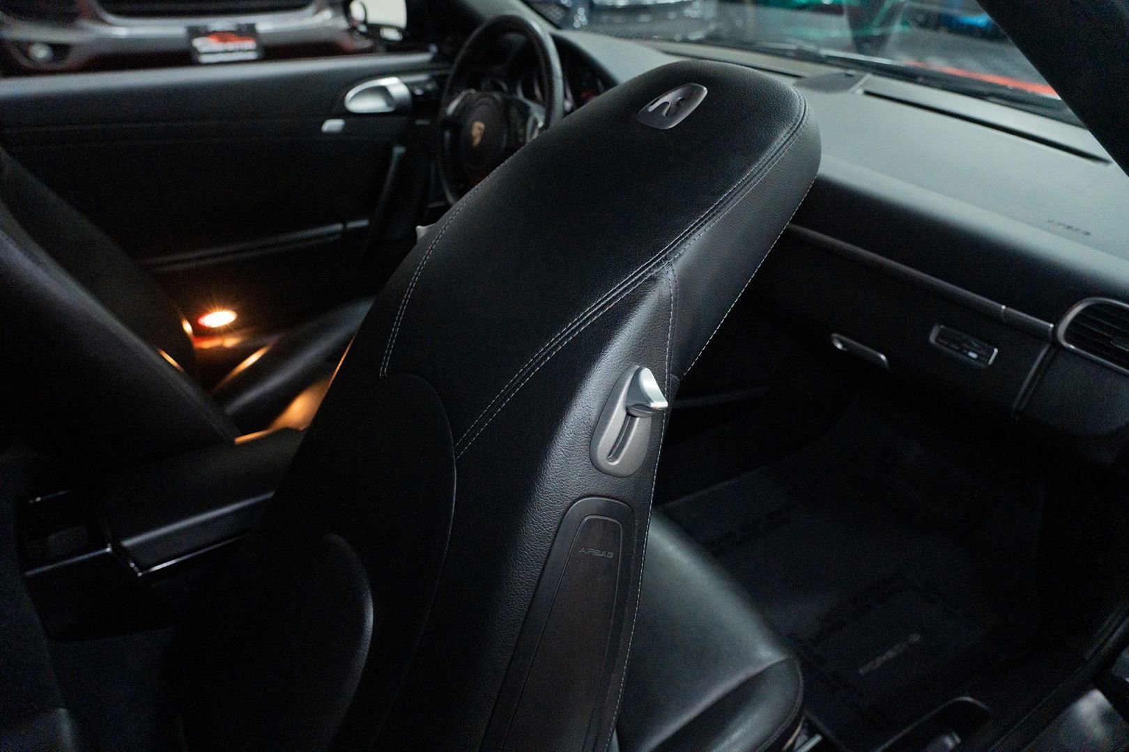 Used 2012 Porsche 911 Carrera RWD image 30