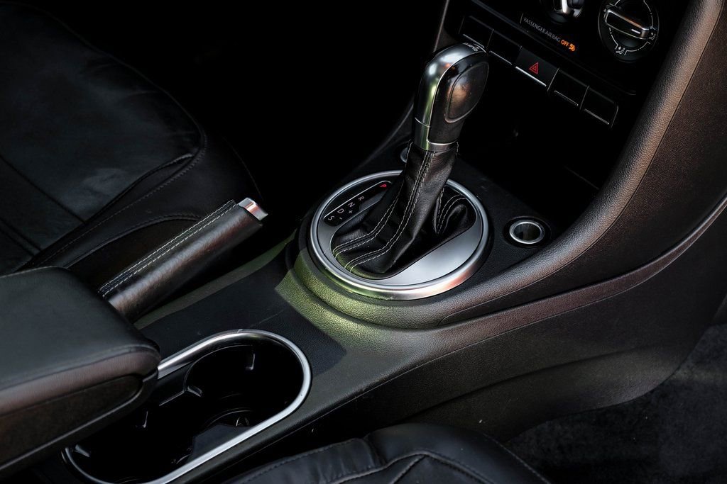 Used 2014 Volkswagen Beetle R-Line image 19