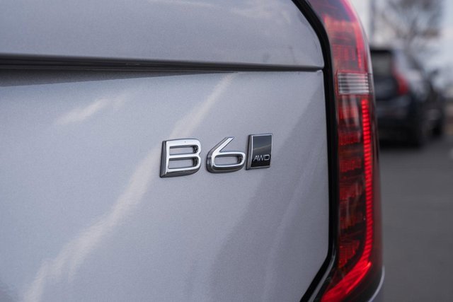 New 2026 Volvo XC90 B6 Plus w/ Protection Package Premier image 9