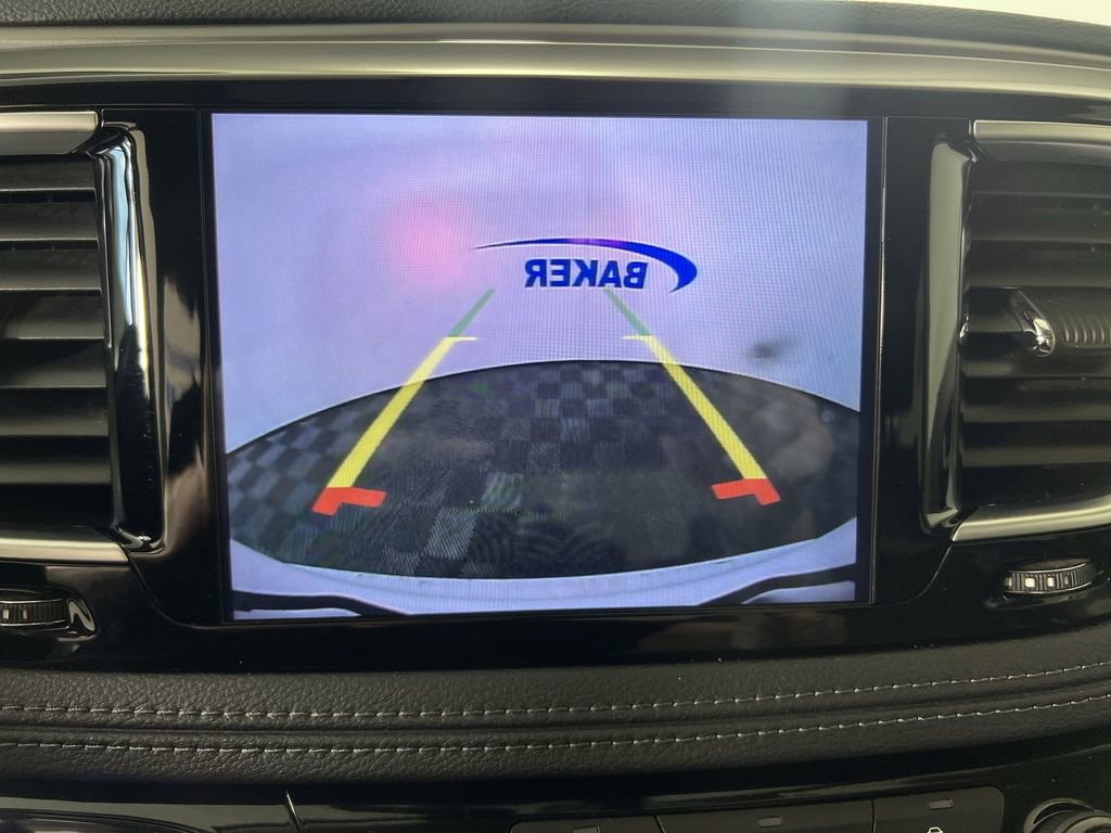 Used 2019 Chrysler Pacifica Limited FWD image 16