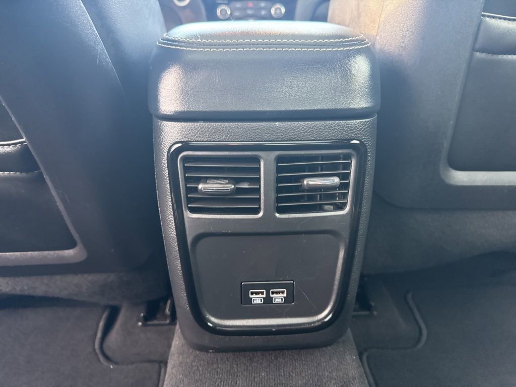 Certified 2023 Chrysler 300 S image 12