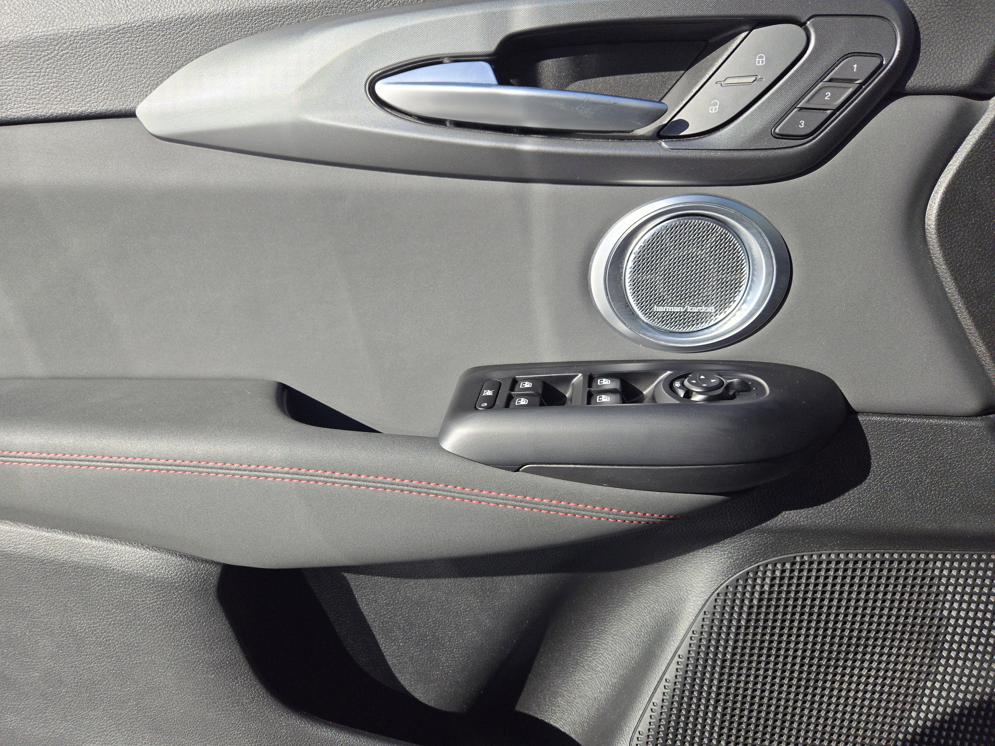 Used 2023 Dodge Hornet GT Plus w/ Track Pack image 25