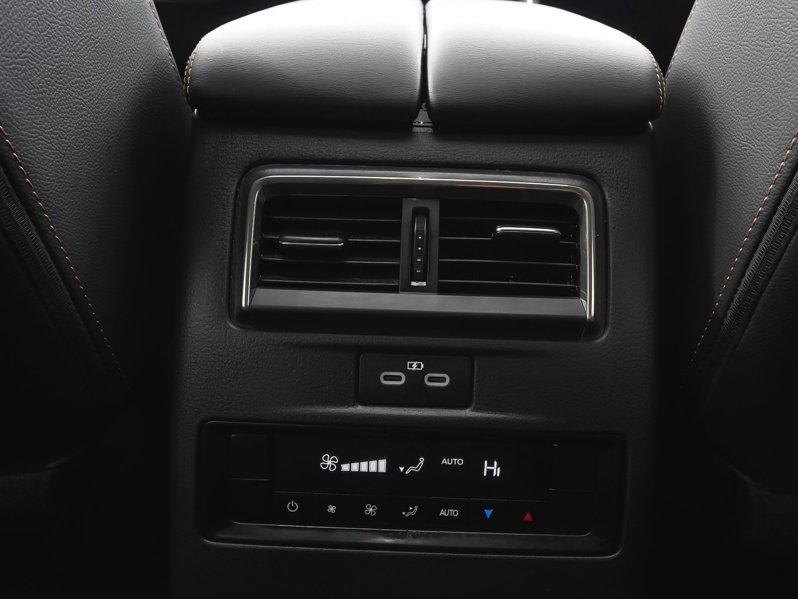 Used 2024 MAZDA CX-90 Plug-In Hybrid w/ Preferred image 38