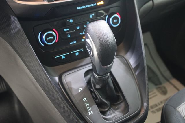 Used 2022 Ford Transit Connect XL FWD image 13