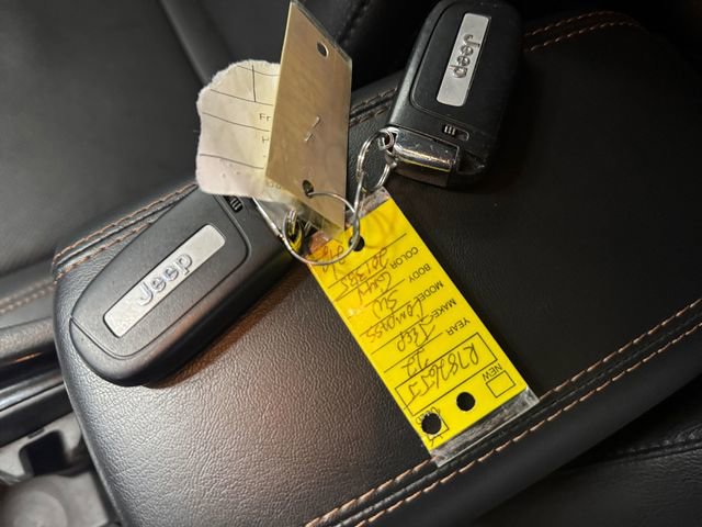 Used 2022 Jeep Compass Limited image 28