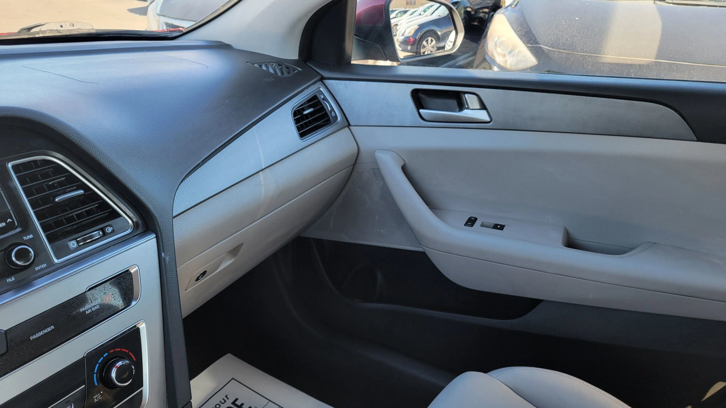 Used 2015 Hyundai Sonata SE w/ Cargo Package image 20