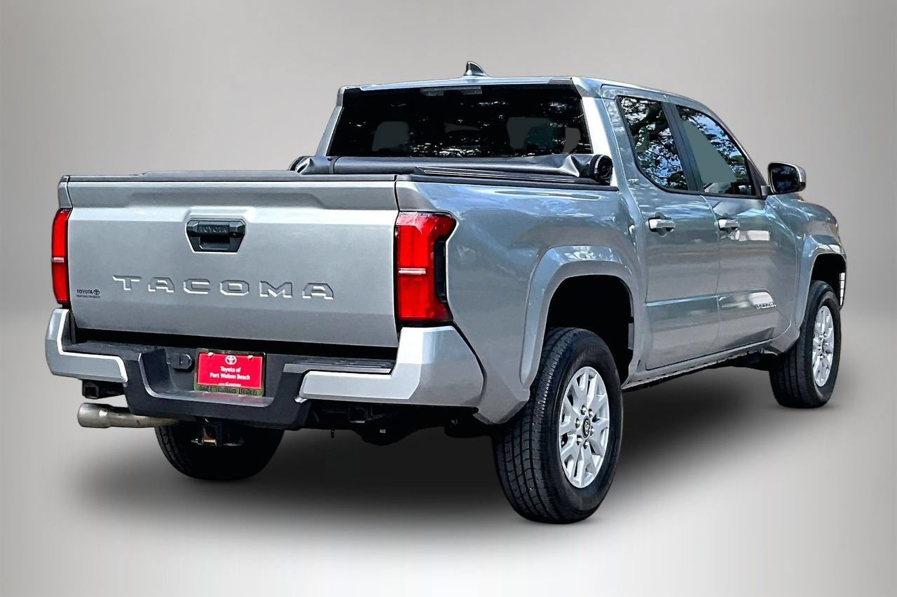 Used 2025 Toyota Tacoma SR5 RWD image 5