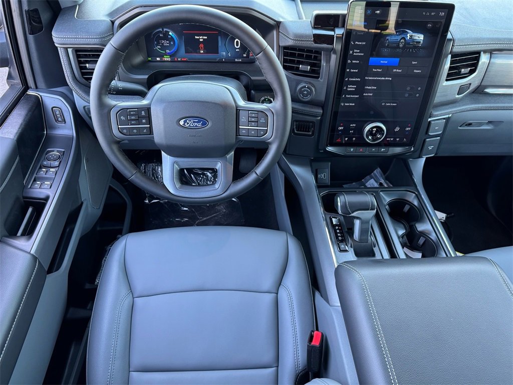 New 2025 Ford F150 Lightning Flash image 10