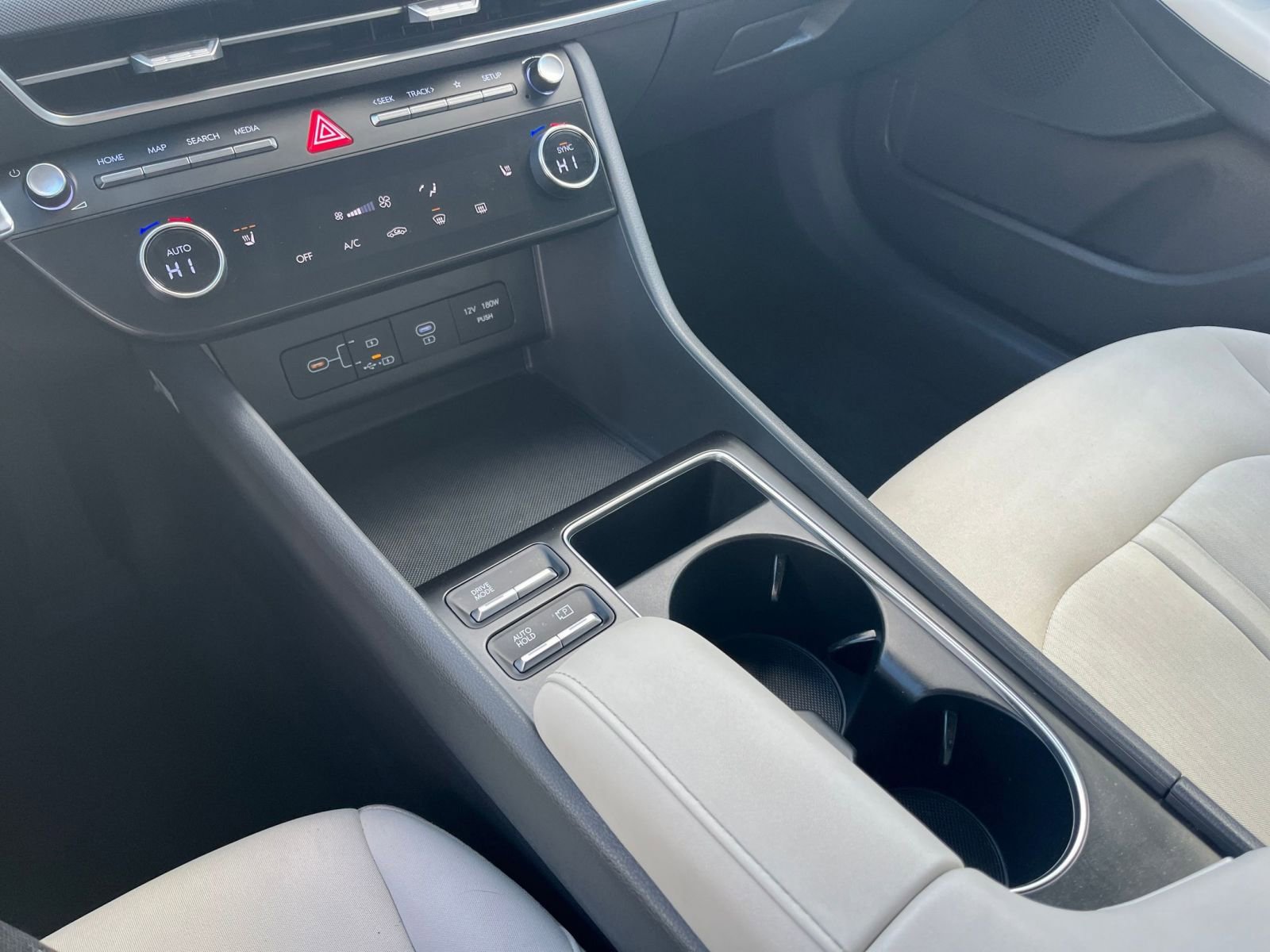 Used 2025 Hyundai Sonata SEL image 40