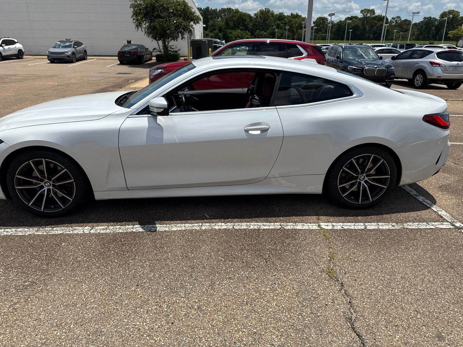 Used 2024 BMW 430i Coupe w/ Convenience Package RWD image 8