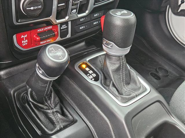 Used 2024 Jeep Wrangler Willys image 12