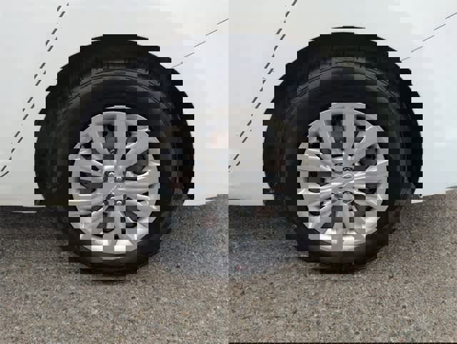 Used 2019 Hyundai Accent SE image 30