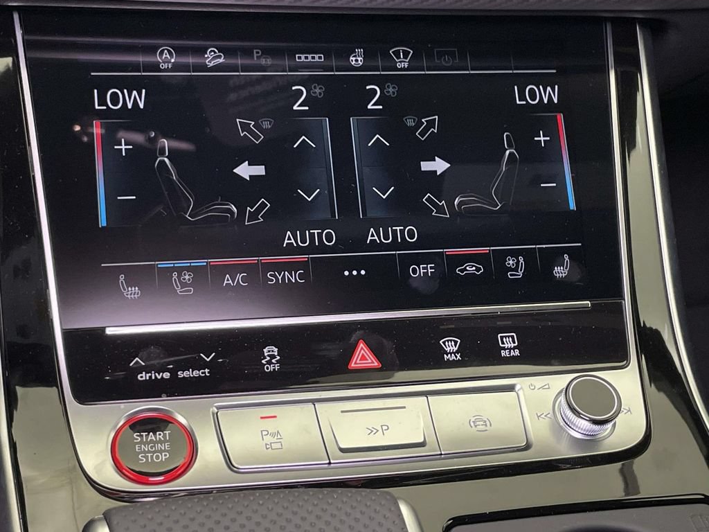 New 2026 Audi SQ8 Prestige AWD/4WD image 33