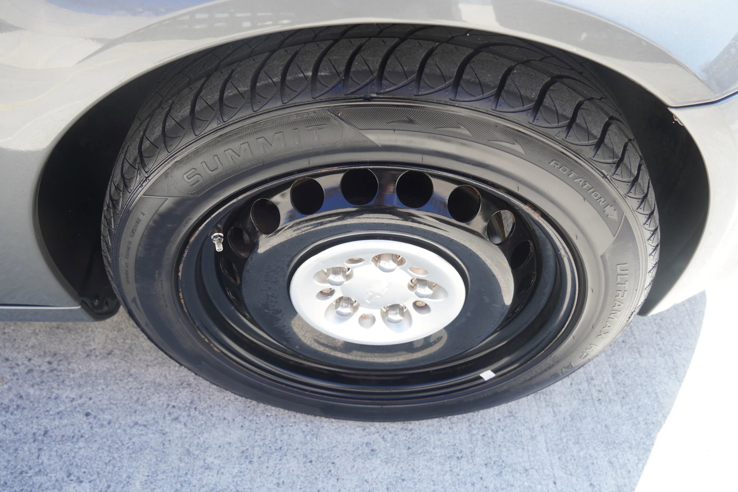 Used 2013 Chevrolet Caprice RWD image 21