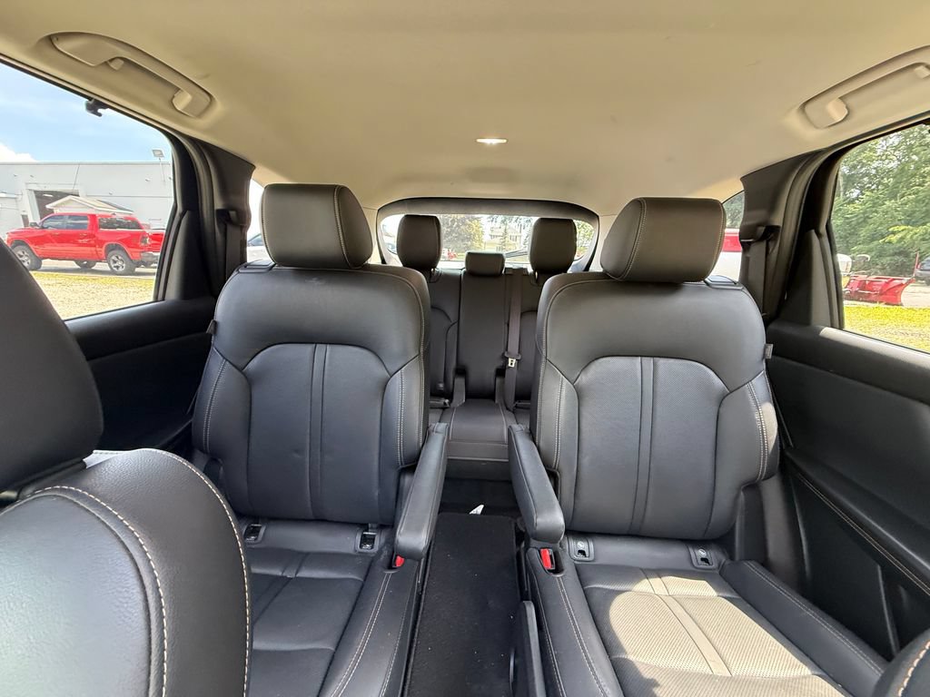 Used 2025 MAZDA CX-90 3.3 Turbo w/ Preferred Package AWD/4WD image 19