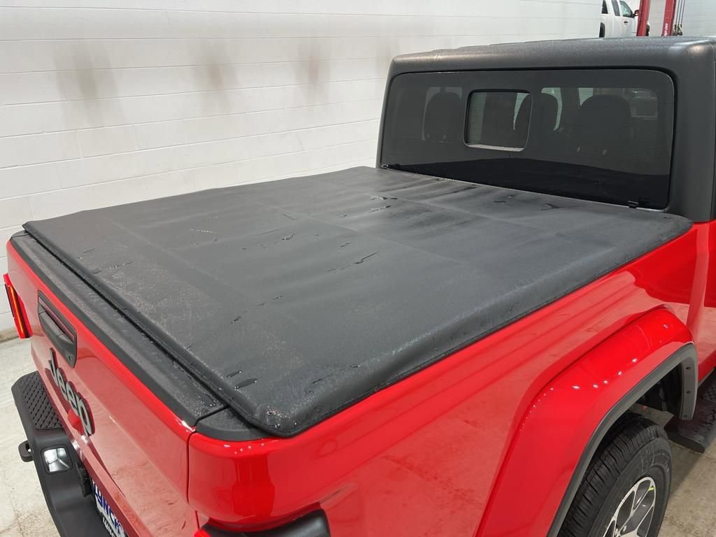 New 2024 Jeep Gladiator Sport image 37