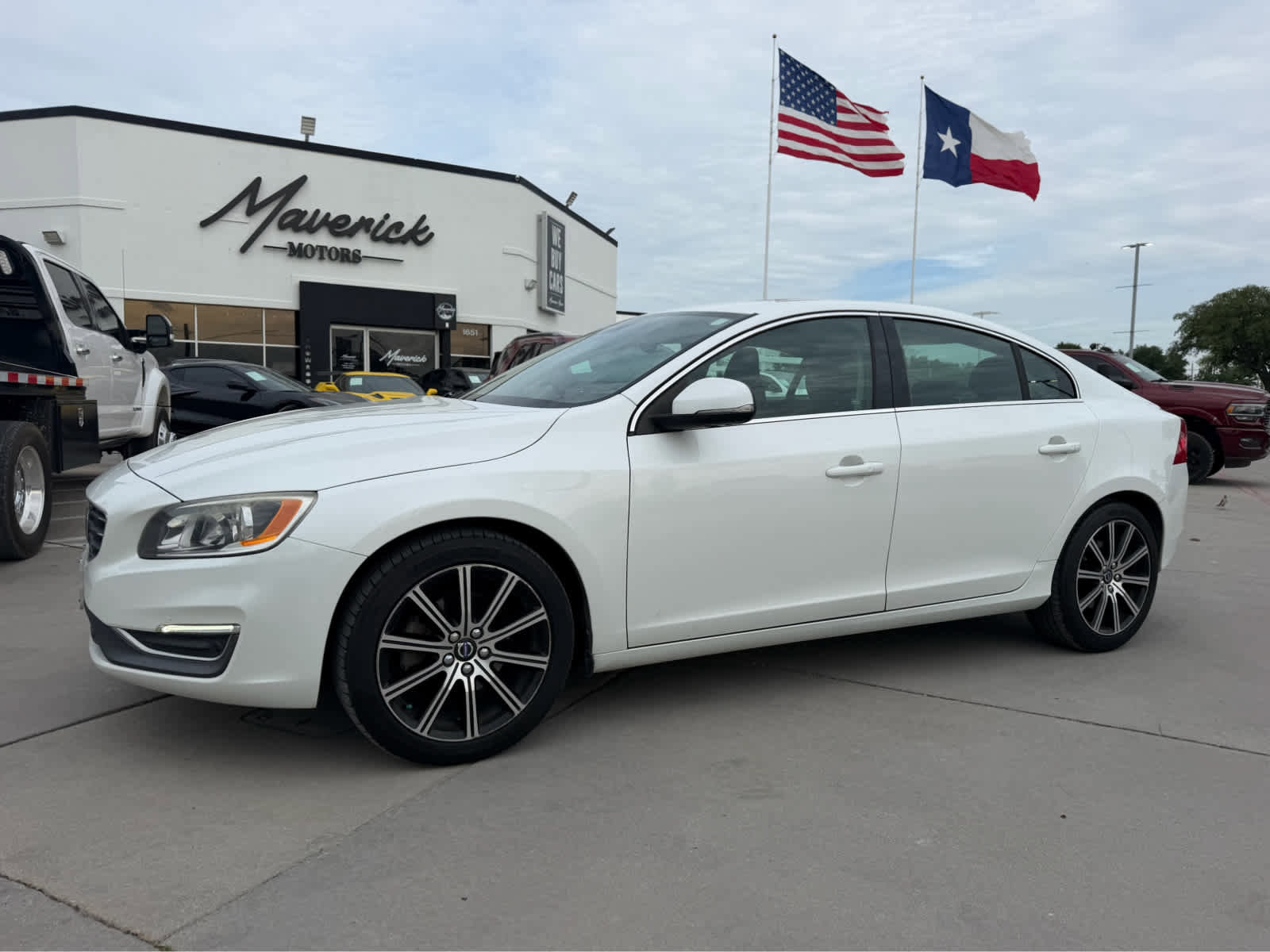 Used 2017 Volvo S60 T5 Inscription