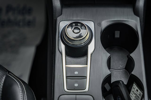 Certified 2022 Ford Escape SEL image 27