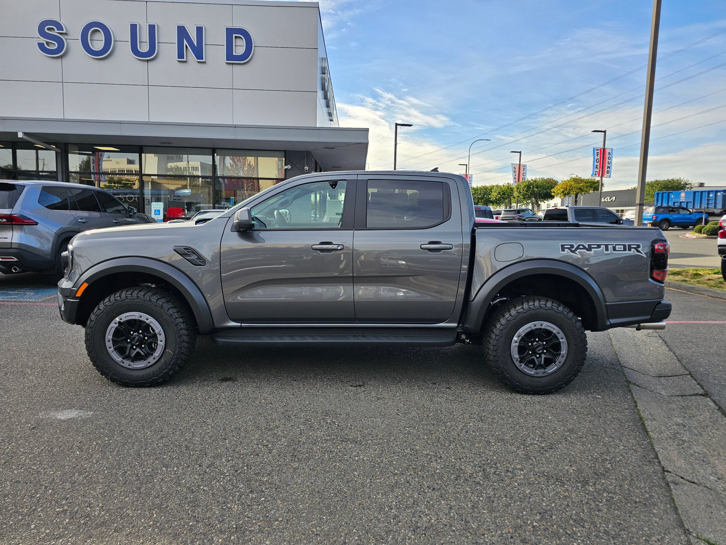 New 2026 Ford Ranger Raptor AWD/4WD image 8