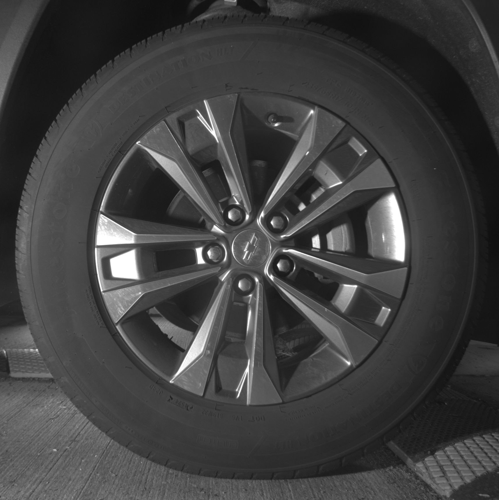 Used 2025 Chevrolet Equinox LT FWD image 13