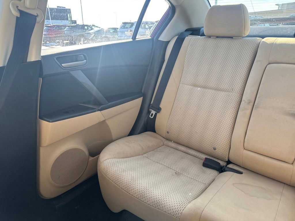 Used 2010 MAZDA MAZDA3 i Touring image 13