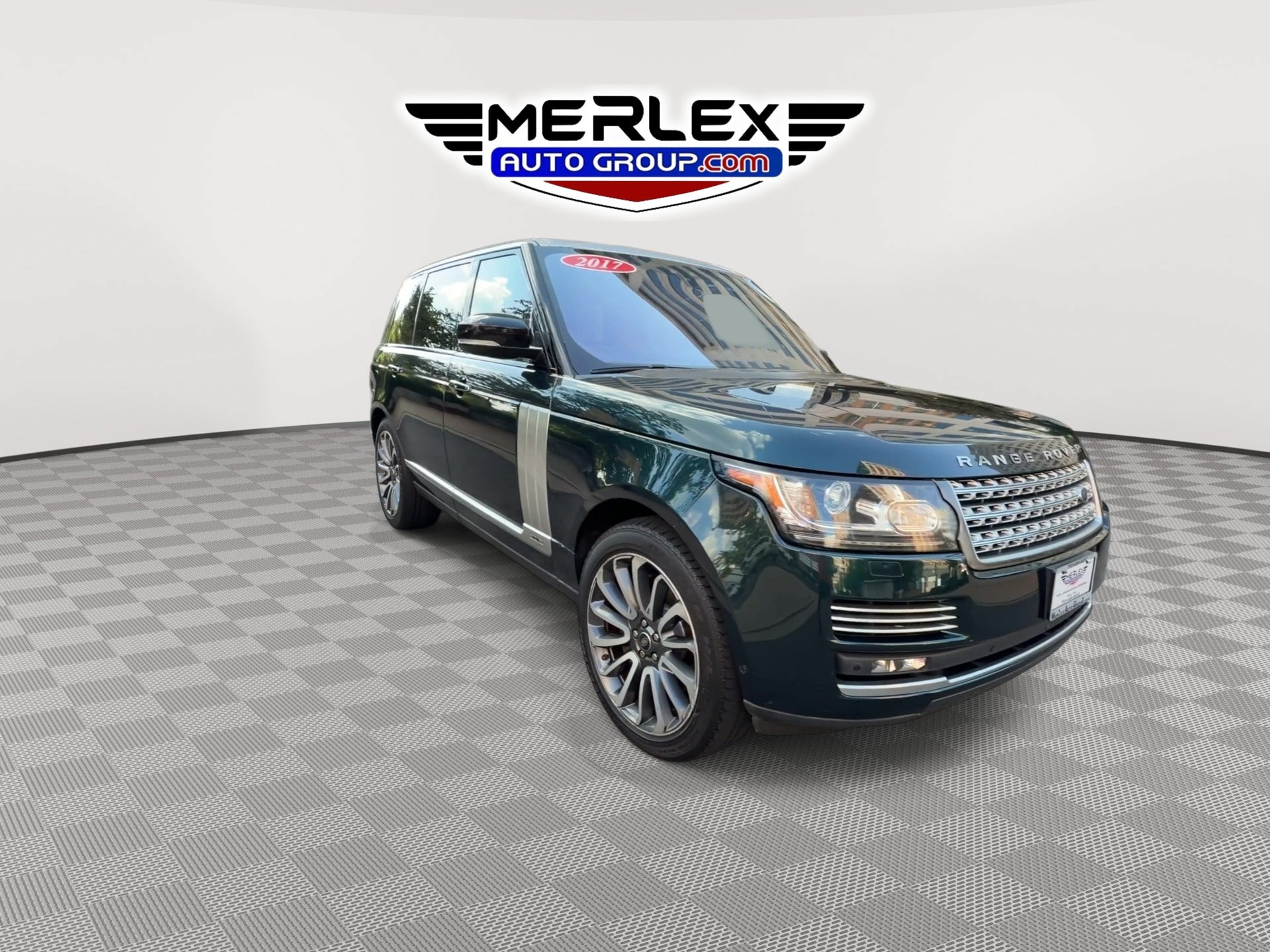 Used 2017 Land Rover Range Rover Long Wheelbase Autobiography AWD/4WD image 2