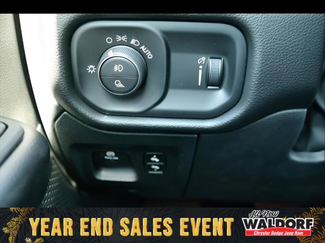 New 2025 RAM 1500 Big Horn image 16