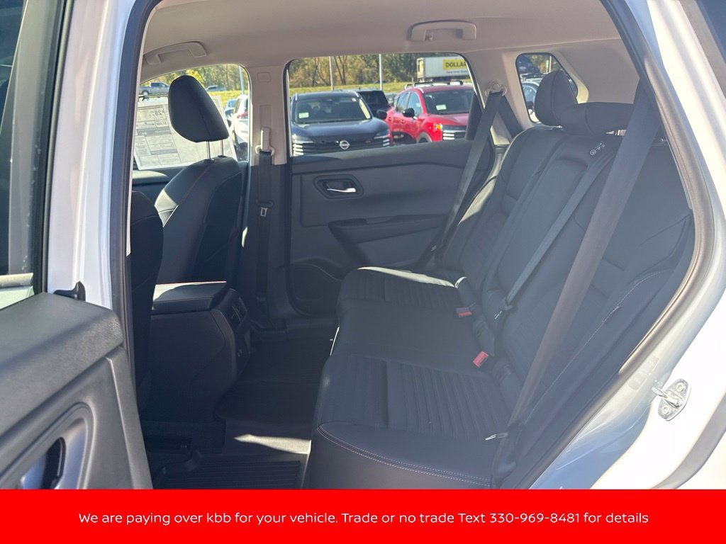 New 2027 Nissan Rogue SV w/ Rock Creek Premium Package AWD/4WD image 41