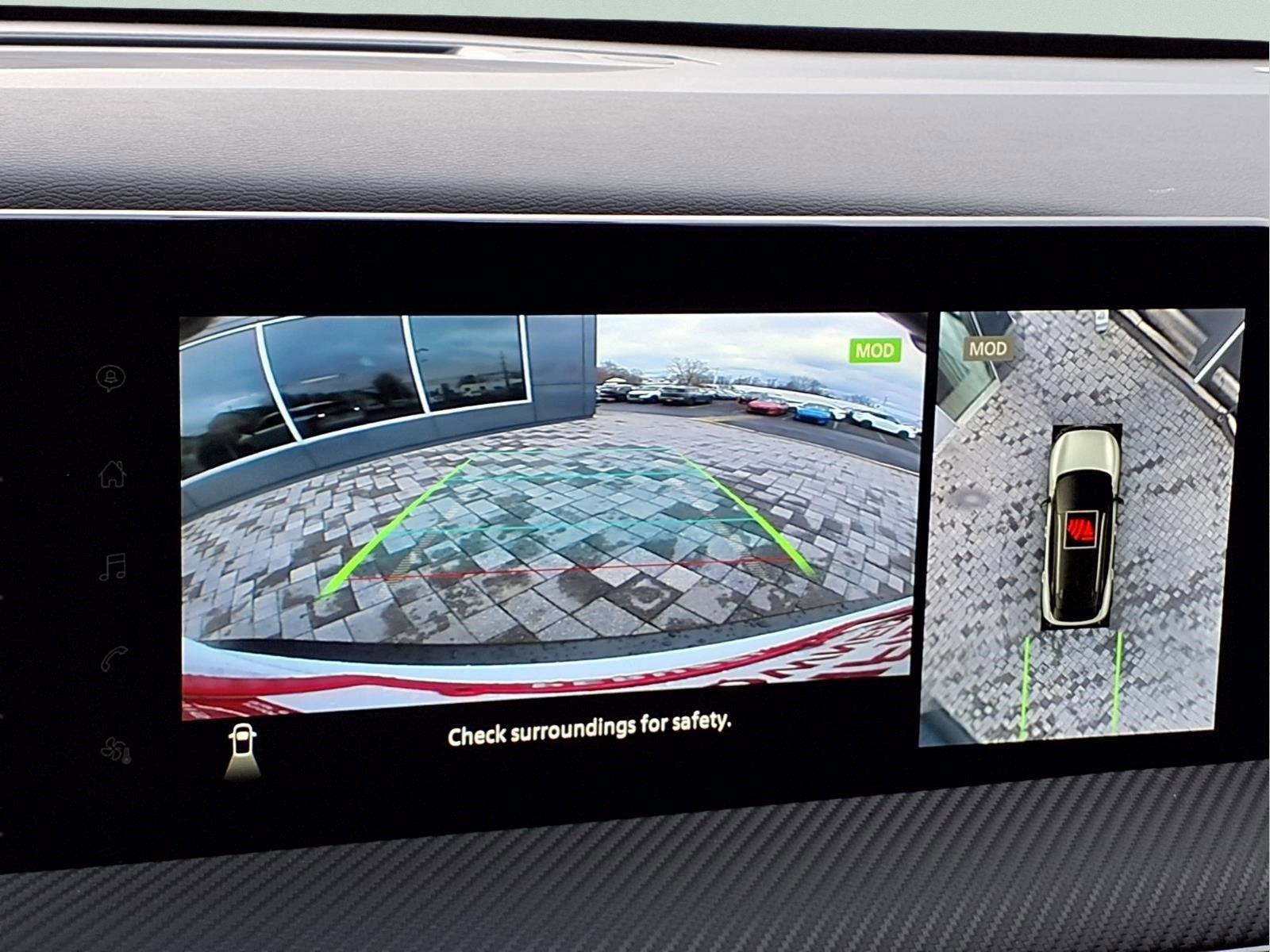 Certified 2025 Nissan Kicks SR w/ SR Premium Package image 27