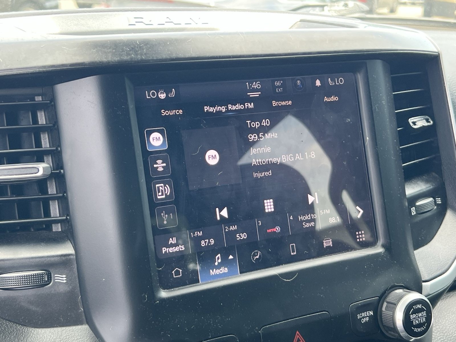 Used 2022 RAM 1500 Big Horn AWD/4WD image 18