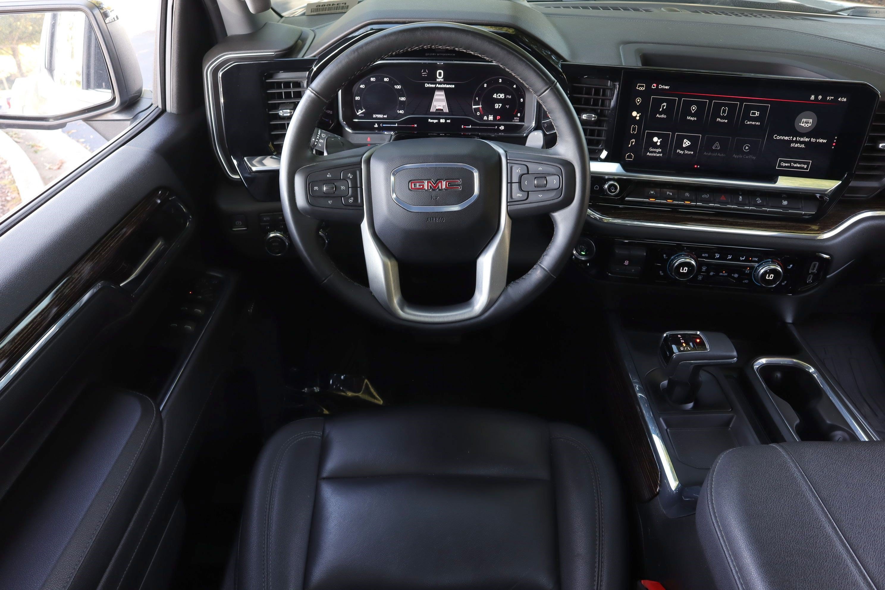 Used 2024 GMC Sierra 1500 Elevation w/ Elevation Premium Package AWD/4WD image 29