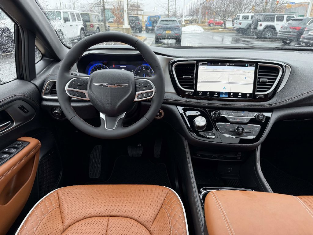 New 2026 Chrysler Pacifica Pinnacle AWD/4WD image 19