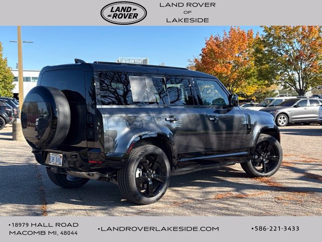 Used 2026 Land Rover Defender 110 X-Dynamic SE AWD/4WD image 6
