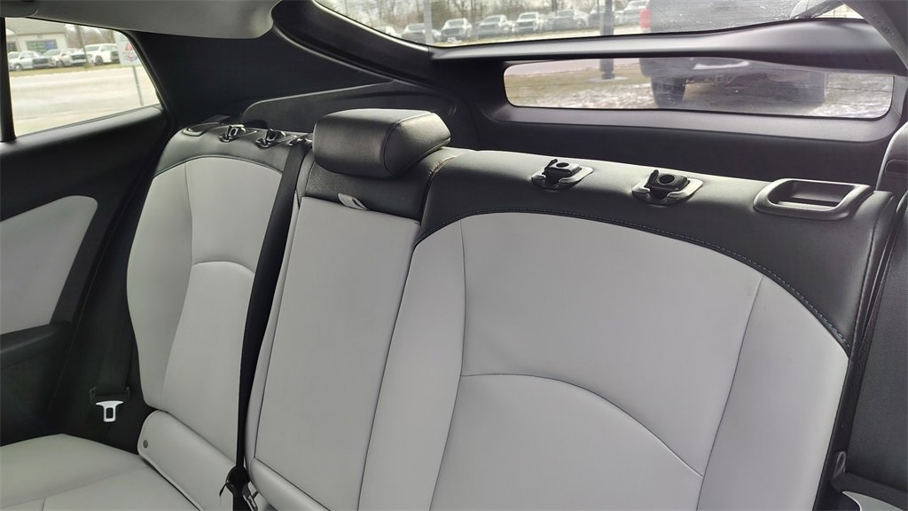 Used 2020 Toyota Prius XLE image 26