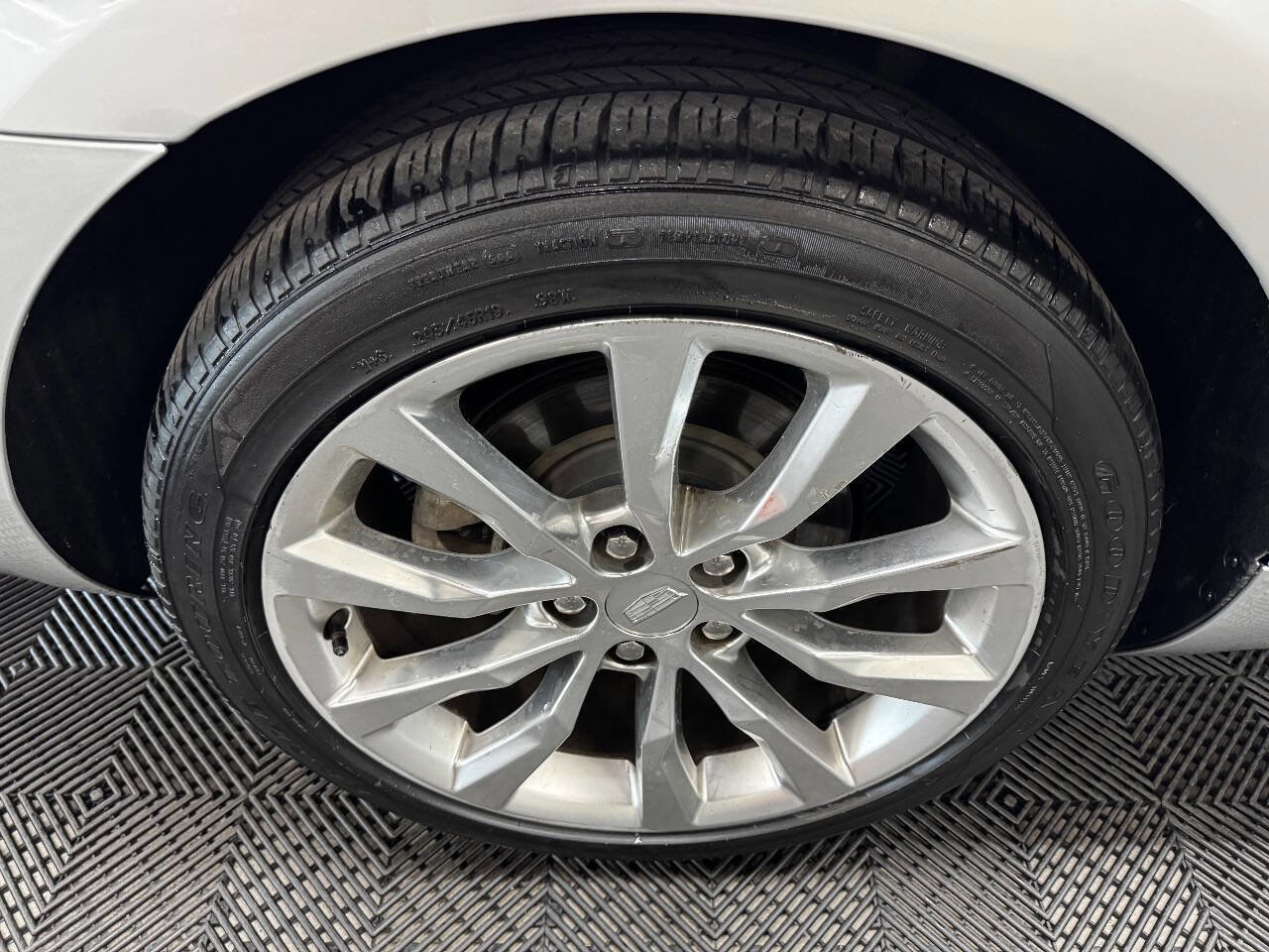 Used 2017 Cadillac XTS Luxury image 17