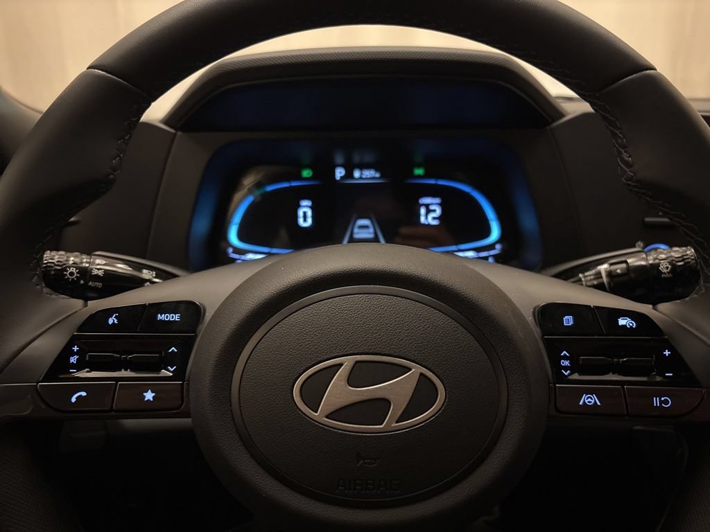 Certified 2026 Hyundai Elantra Sport FWD image 15