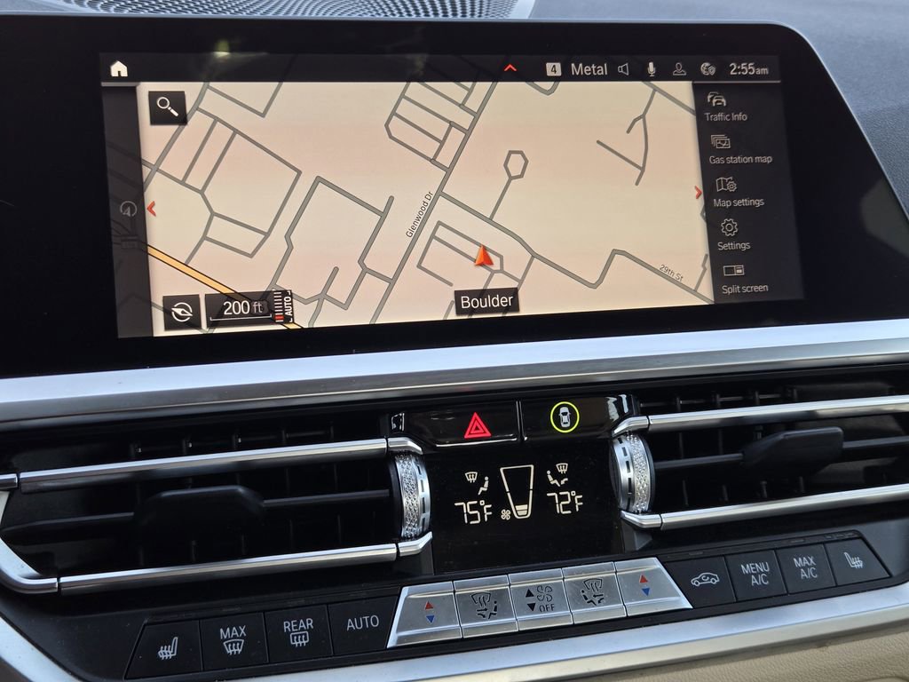 Used 2021 BMW 330i xDrive 330i xDrive w/ Premium Package image 16