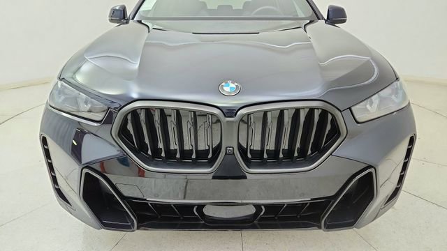 Used 2025 BMW X6 xDrive40i w/ Premium Package image 8
