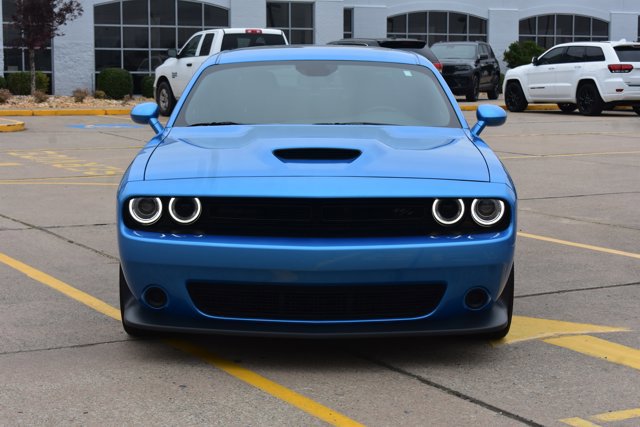 Used 2023 Dodge Challenger R/T w/ Blacktop Package image 2