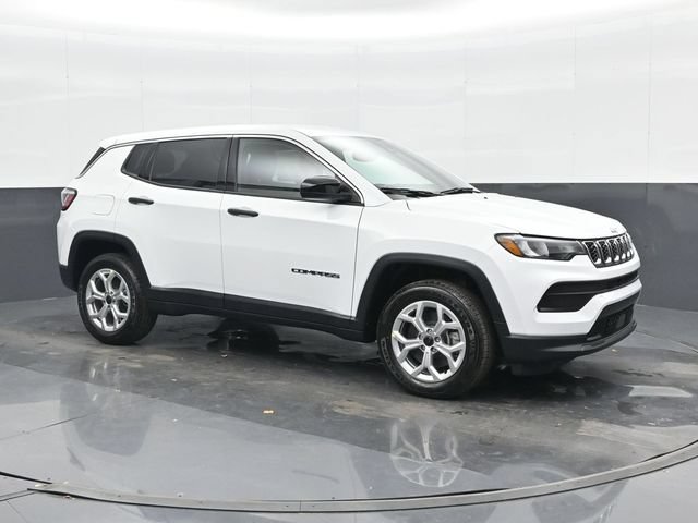 Used 2025 Jeep Compass Sport AWD/4WD image 22
