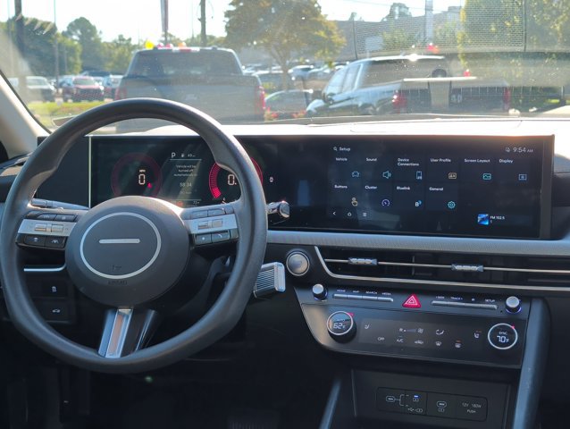 Used 2025 Hyundai Sonata SEL AWD/4WD image 25