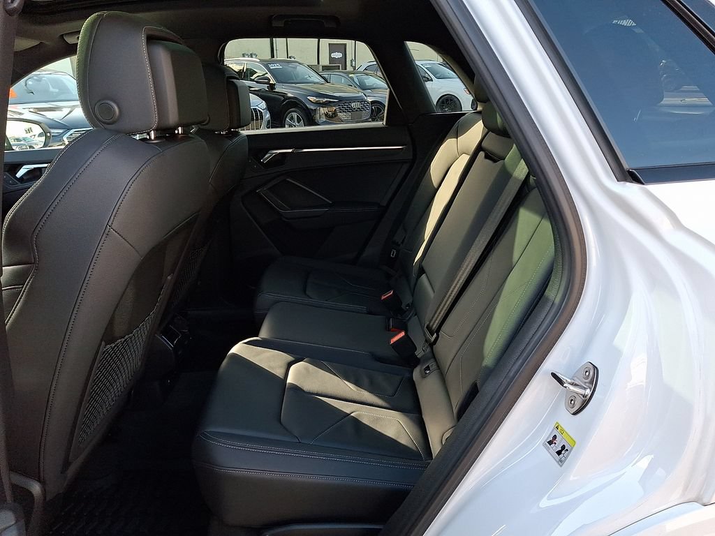 Certified 2024 Audi Q3 2.0T Premium AWD/4WD image 10