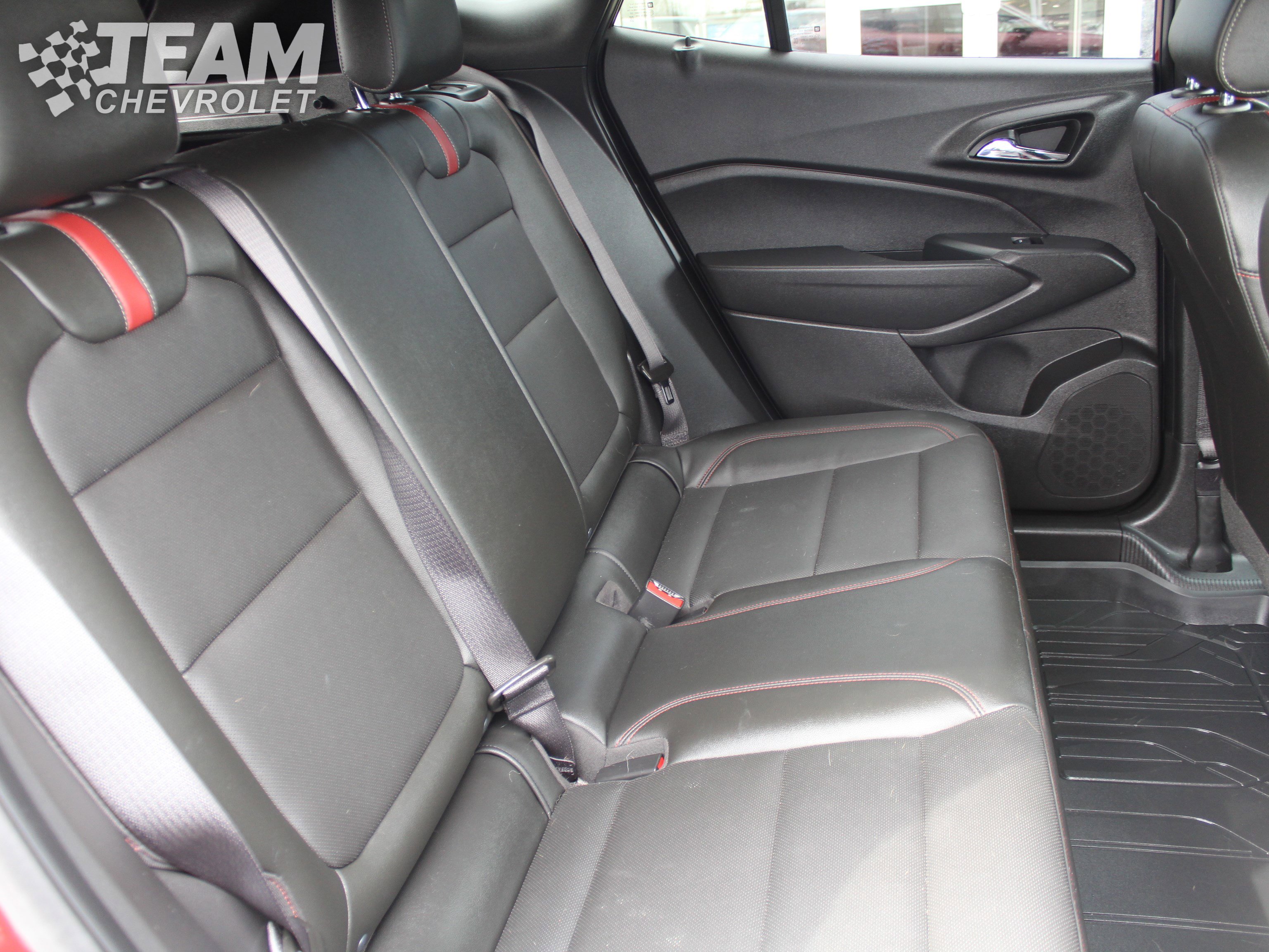 Used 2025 Chevrolet Trax RS w/ Driver Confidence Package image 24