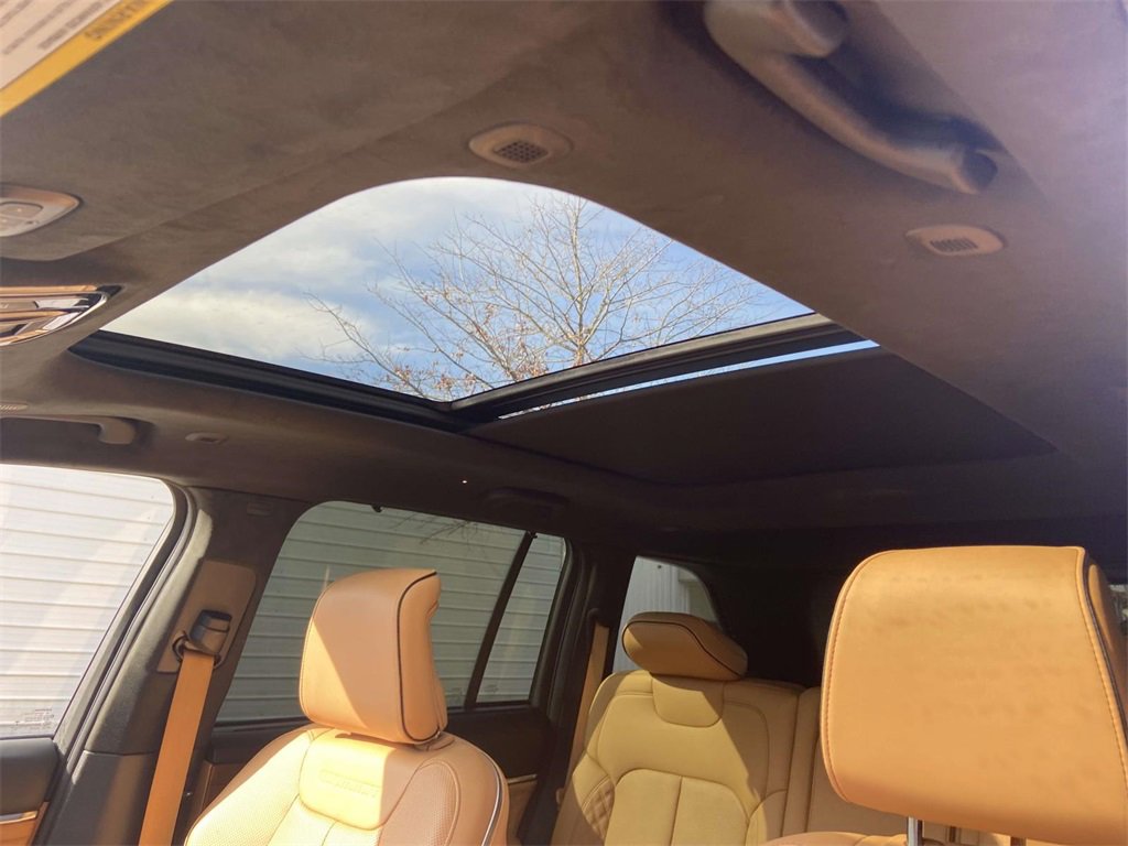 Used 2023 Jeep Grand Cherokee Summit image 18